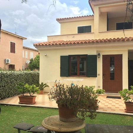Ferienwohnung Monolocale Gallospot San Teodoro  Zimmer foto