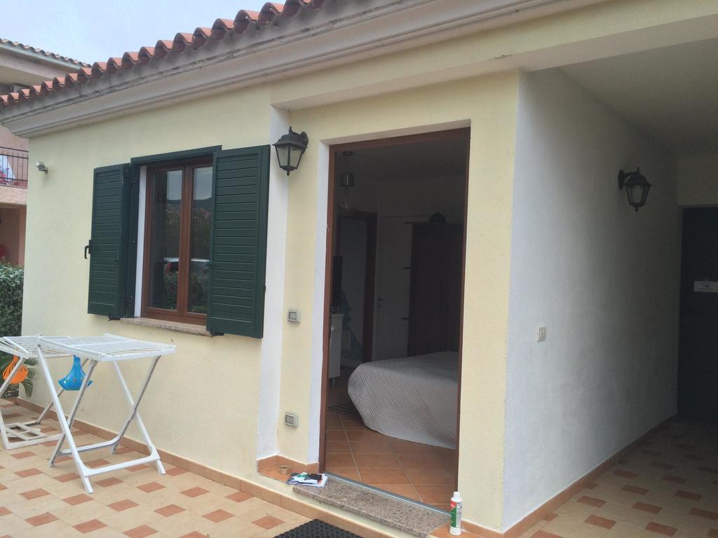 Ferienwohnung Monolocale Gallospot San Teodoro  Zimmer foto