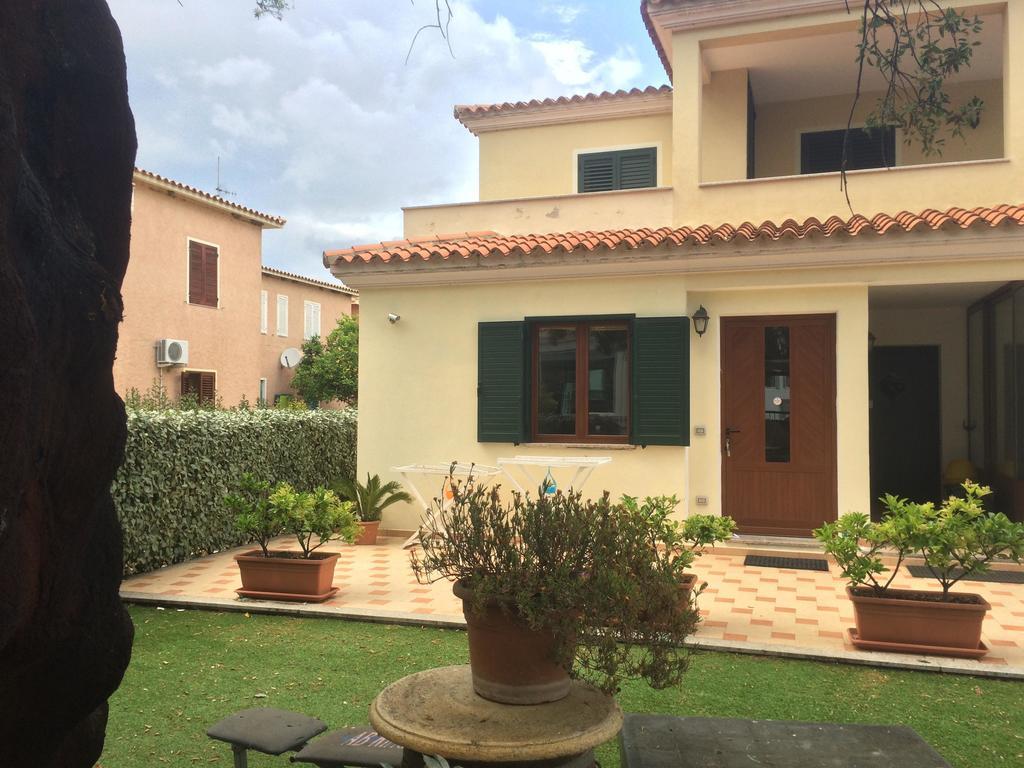 Ferienwohnung Monolocale Gallospot San Teodoro  Zimmer foto